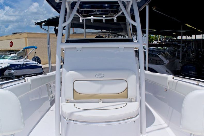 Thumbnail 11 for New 2015 Sportsman Heritage 251 Center Console boat for sale in Miami, FL