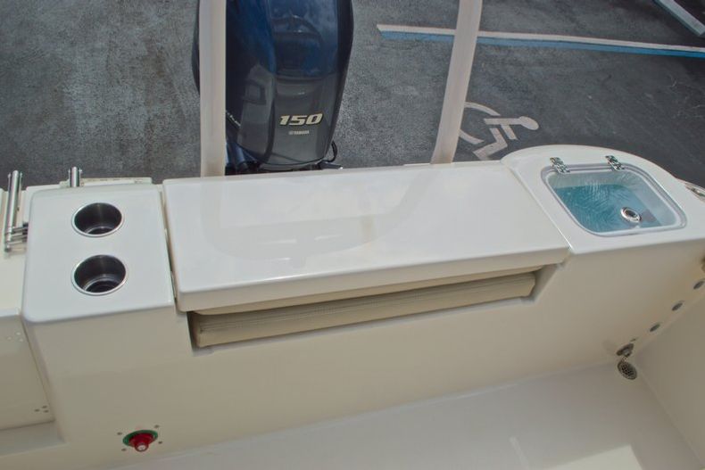 Thumbnail 14 for New 2016 Cobia 220 Center Console boat for sale in Vero Beach, FL
