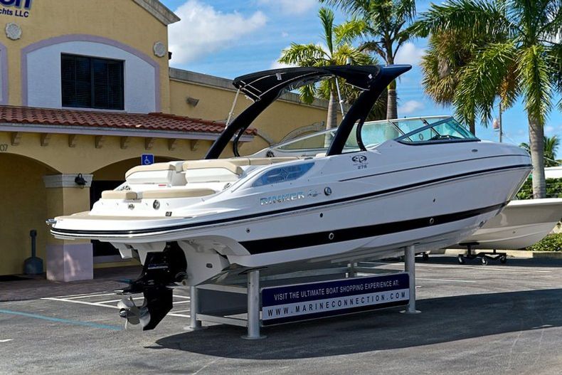 Thumbnail 7 for New 2014 Rinker Captiva 276 Bowrider boat for sale in West Palm Beach, FL