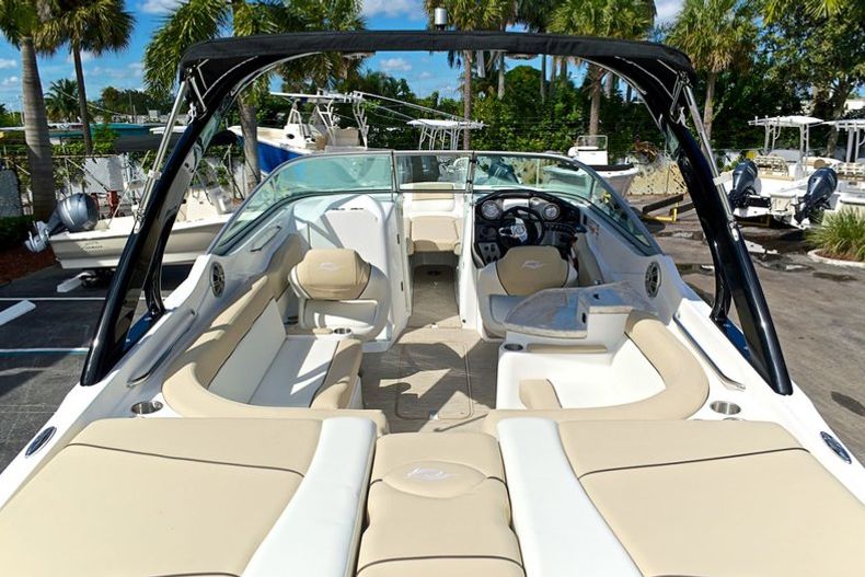 Thumbnail 30 for New 2014 Rinker Captiva 276 Bowrider boat for sale in West Palm Beach, FL