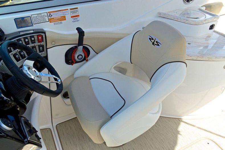 Thumbnail 86 for New 2014 Rinker Captiva 276 Bowrider boat for sale in West Palm Beach, FL