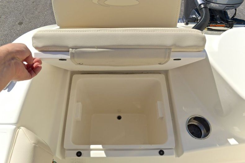 Thumbnail 27 for New 2014 Cobia 217 Center Console boat for sale in West Palm Beach, FL