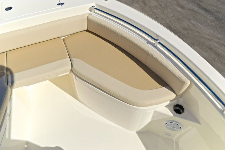 Thumbnail 54 for New 2014 Cobia 217 Center Console boat for sale in West Palm Beach, FL