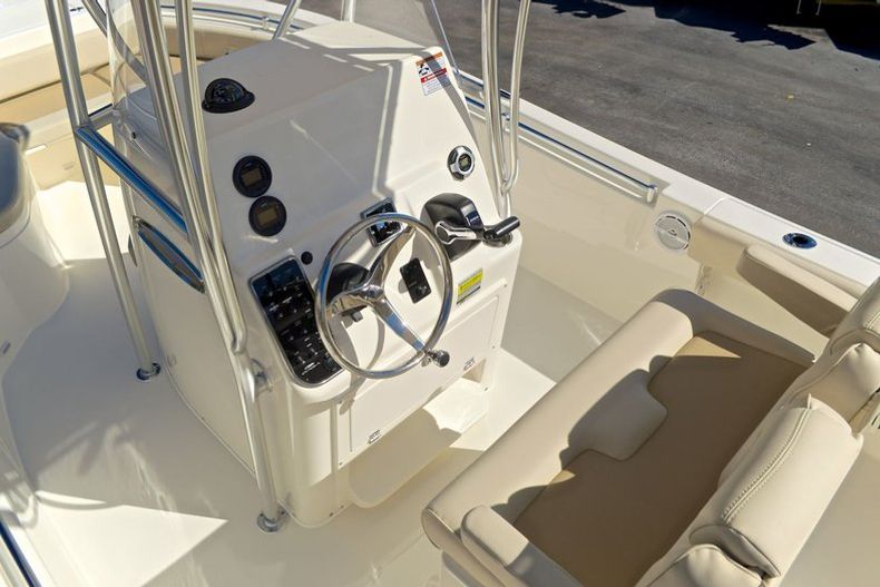 Thumbnail 63 for New 2014 Cobia 217 Center Console boat for sale in West Palm Beach, FL