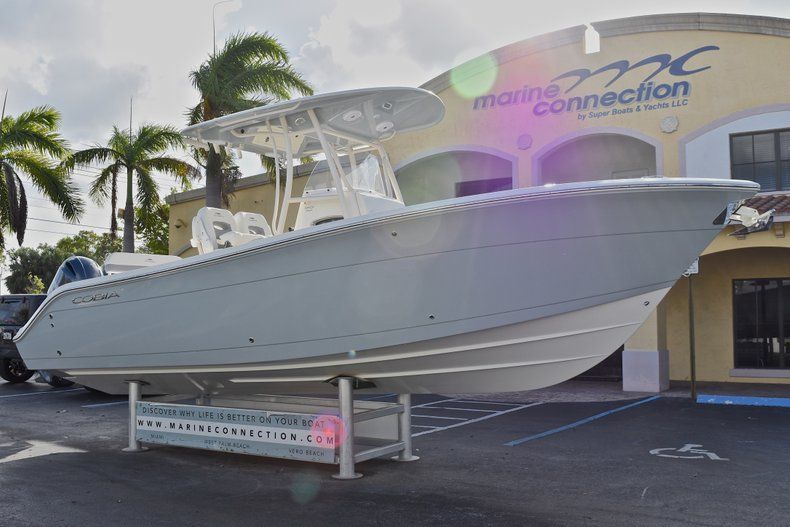 Thumbnail 1 for New 2018 Cobia 261 Center Console boat for sale in Miami, FL