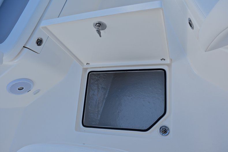Thumbnail 56 for New 2018 Cobia 261 Center Console boat for sale in Miami, FL