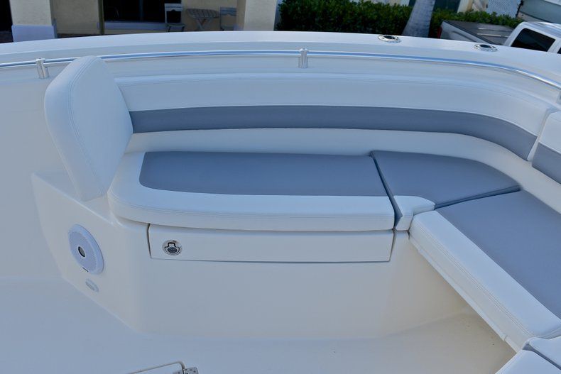 Thumbnail 57 for New 2018 Cobia 261 Center Console boat for sale in Miami, FL