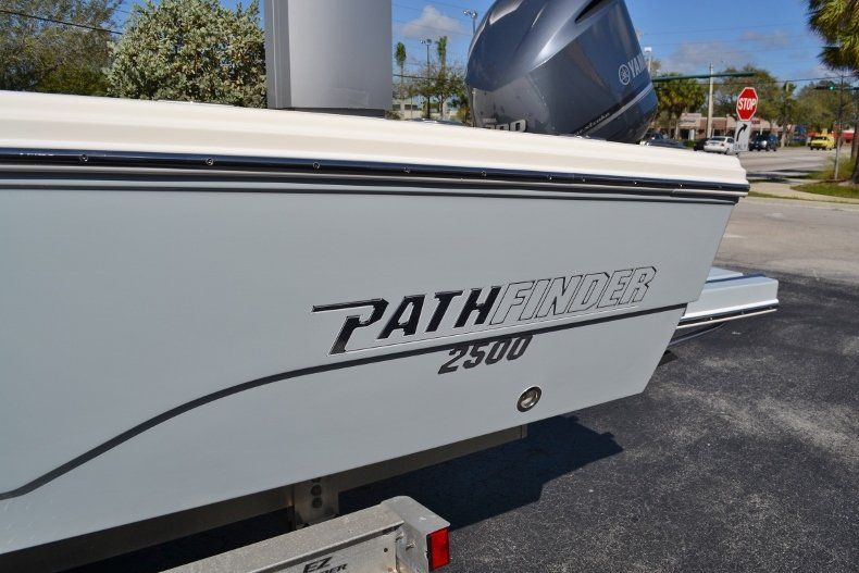Thumbnail 3 for New 2017 Pathfinder 2500 HPS boat for sale in Vero Beach, FL