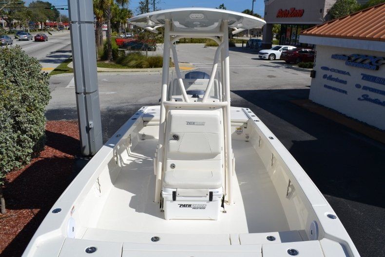 Thumbnail 17 for New 2017 Pathfinder 2500 HPS boat for sale in Vero Beach, FL