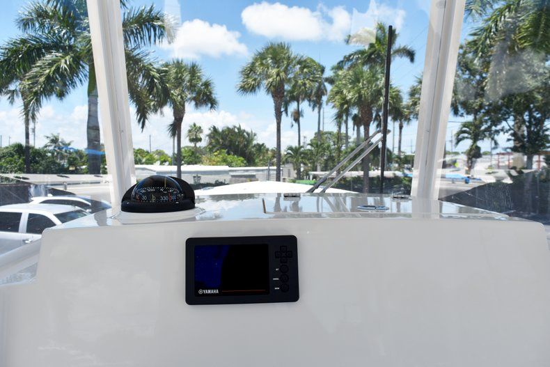 Thumbnail 45 for New 2019 Cobia 301 CC Center Console boat for sale in West Palm Beach, FL
