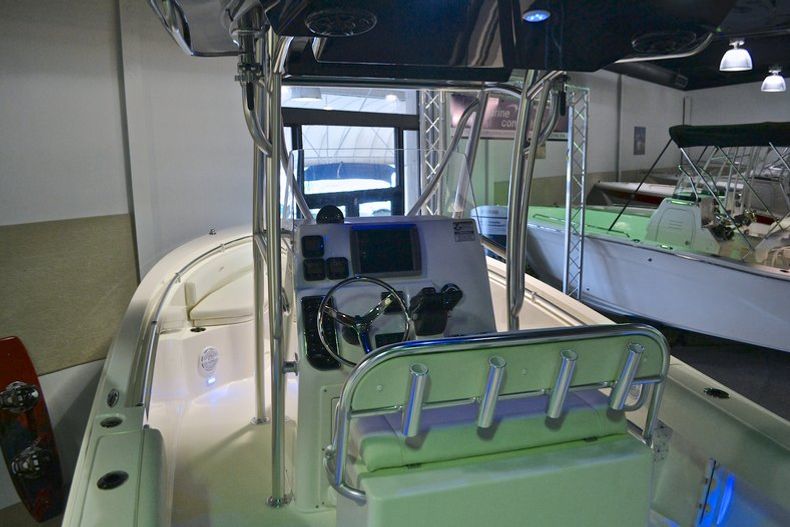 Thumbnail 5 for New 2013 Cobia 237 Center Console boat for sale in West Palm Beach, FL