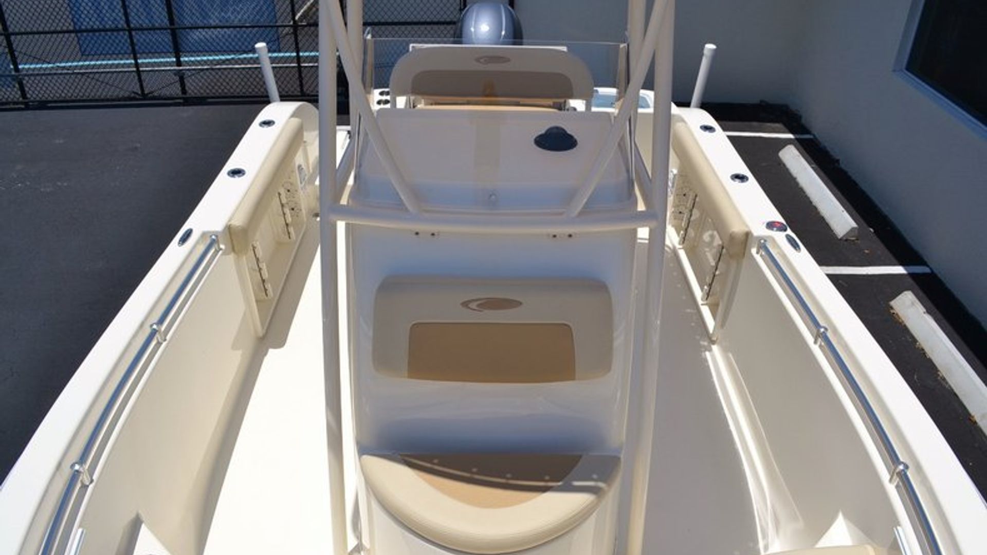 New 2014 Cobia 201 Center Console #T035 image 13