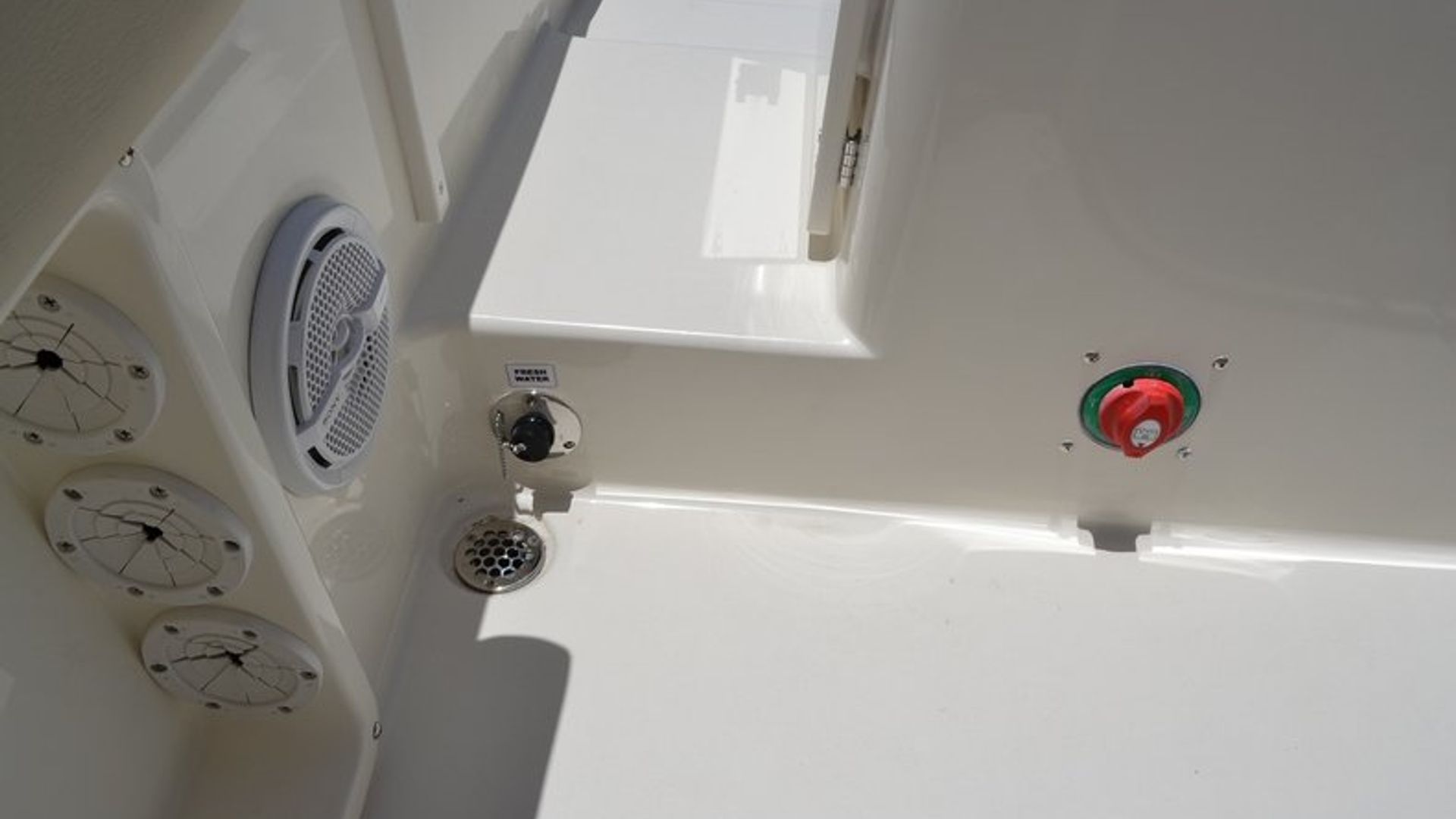 New 2014 Cobia 201 Center Console #T035 image 19