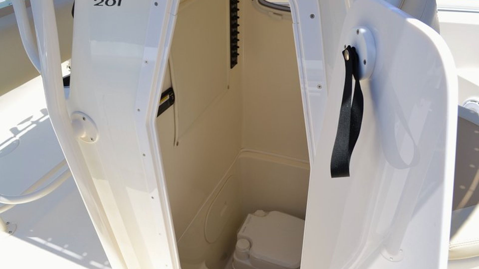 New 2014 Cobia 201 Center Console #T035 image 20