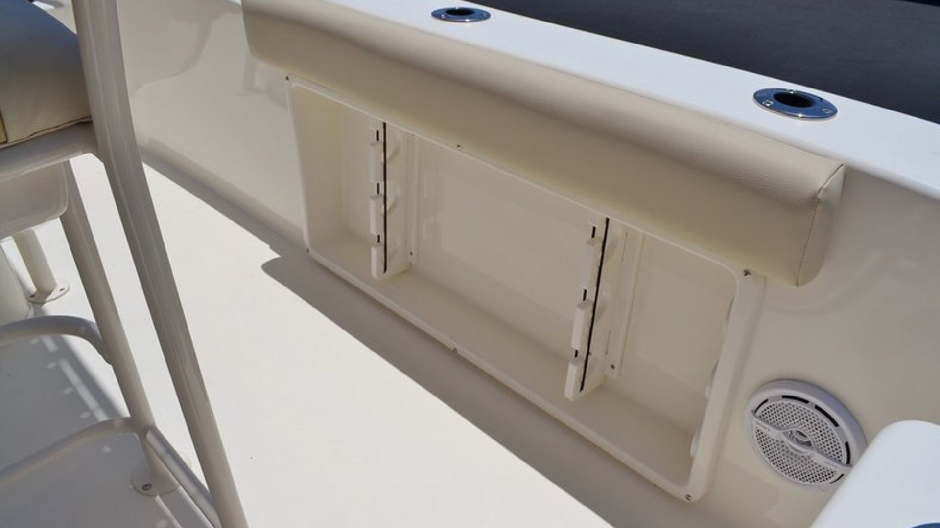 New 2014 Cobia 201 Center Console #T035 image 25