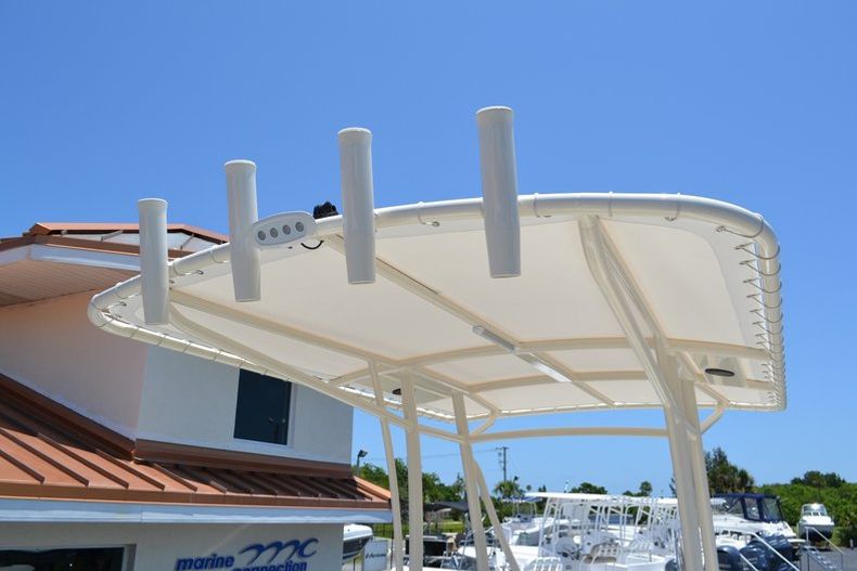 Thumbnail 26 for New 2014 Cobia 201 Center Console boat for sale in West Palm Beach, FL