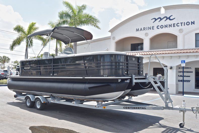Thumbnail 1 for Used 2015 Starcraft SLS 3 Pontoon boat for sale in West Palm Beach, FL