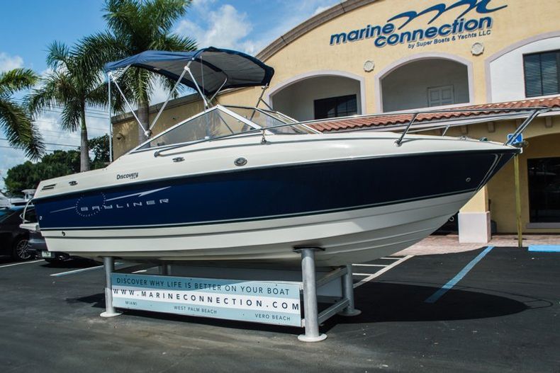 Thumbnail 1 for Used 2007 Bayliner 192 Discovery Cuddy Cabin boat for sale in West Palm Beach, FL