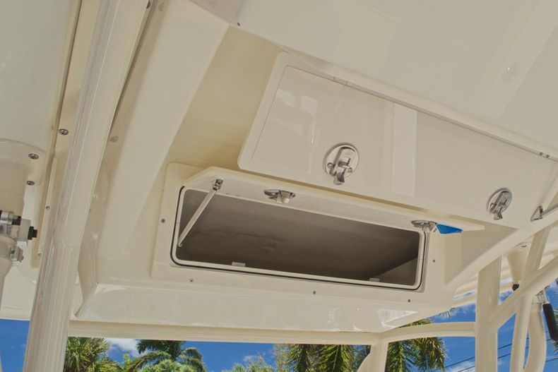 Thumbnail 41 for New 2017 Cobia 237 Center Console boat for sale in West Palm Beach, FL