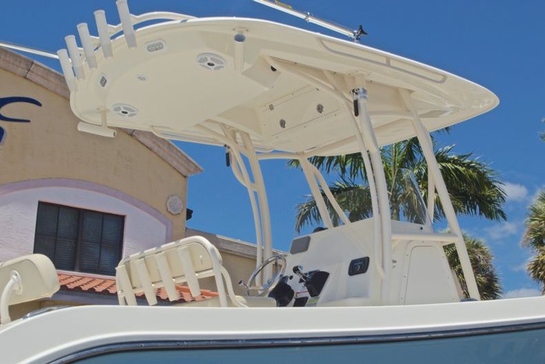 Thumbnail 9 for New 2017 Cobia 237 Center Console boat for sale in West Palm Beach, FL