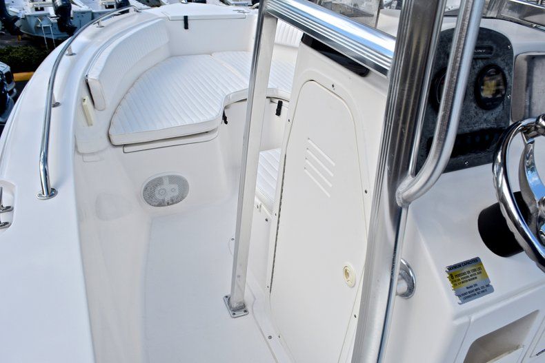 Thumbnail 47 for Used 2007 Sea Hunt Triton 220 Center Console boat for sale in West Palm Beach, FL