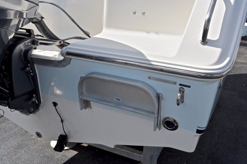 Thumbnail 13 for Used 2007 Sea Hunt Triton 220 Center Console boat for sale in West Palm Beach, FL