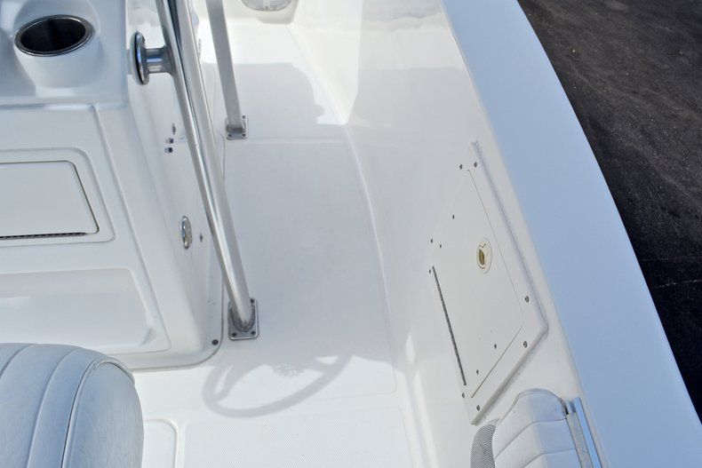 Thumbnail 45 for Used 2007 Sea Hunt Triton 220 Center Console boat for sale in West Palm Beach, FL