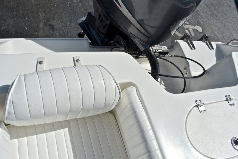 Thumbnail 20 for Used 2007 Sea Hunt Triton 220 Center Console boat for sale in West Palm Beach, FL