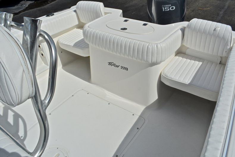 Thumbnail 29 for Used 2007 Sea Hunt Triton 220 Center Console boat for sale in West Palm Beach, FL