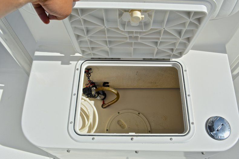 Thumbnail 51 for Used 2007 Sea Hunt Triton 220 Center Console boat for sale in West Palm Beach, FL