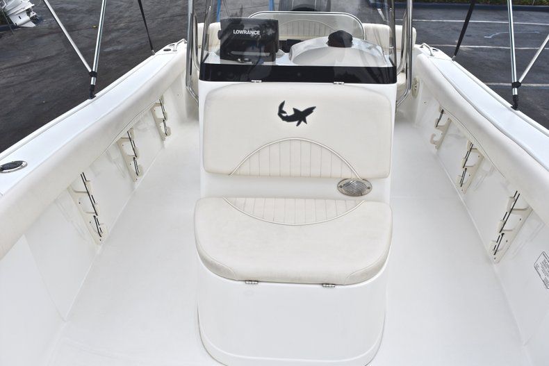 Thumbnail 31 for Used 2014 Mako 204 Center Console boat for sale in West Palm Beach, FL