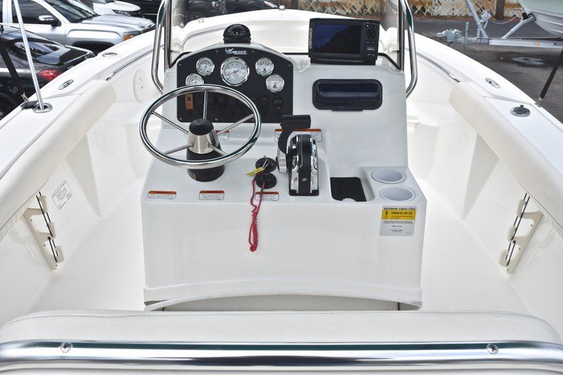 Thumbnail 21 for Used 2014 Mako 204 Center Console boat for sale in West Palm Beach, FL