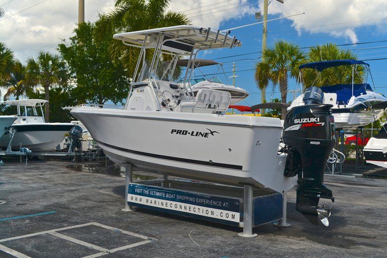 Thumbnail 6 for Used 2008 Pro-Line 20 Sport Center Console boat for sale in West Palm Beach, FL