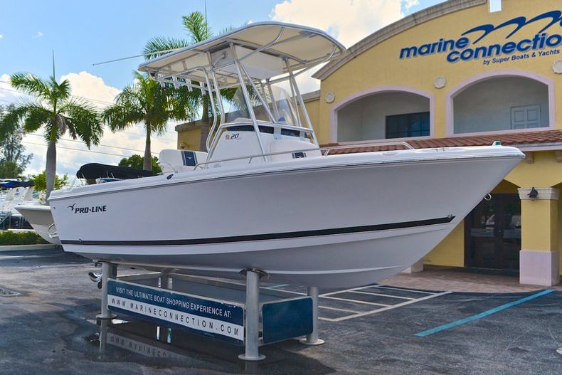 Thumbnail 1 for Used 2008 Pro-Line 20 Sport Center Console boat for sale in West Palm Beach, FL