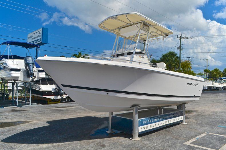 Thumbnail 4 for Used 2008 Pro-Line 20 Sport Center Console boat for sale in West Palm Beach, FL