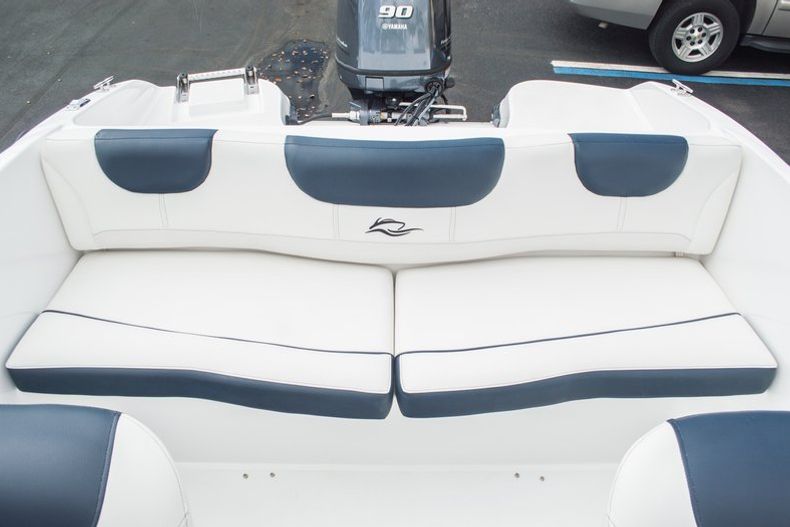 Thumbnail 12 for New 2015 Rinker 170 boat for sale in West Palm Beach, FL