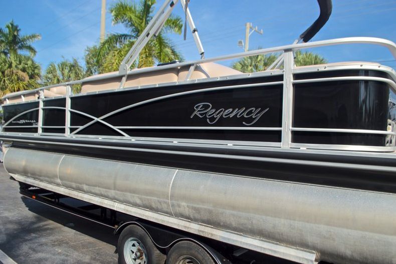 Thumbnail 7 for Used 2014 Regency Party Barge 254 XP3 boat for sale in West Palm Beach, FL