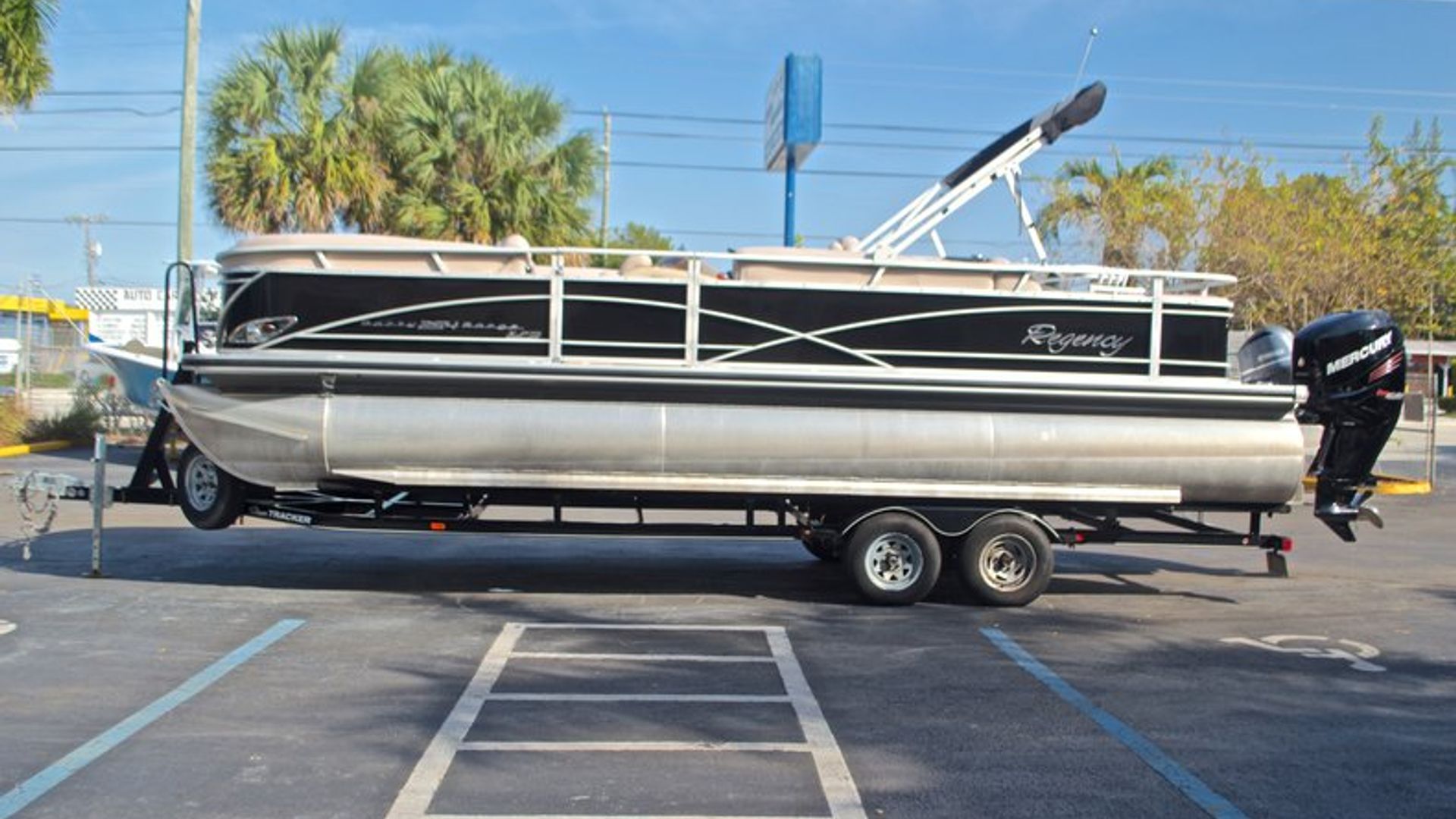 Used 2014 Regency Party Barge 254 XP3 #8806 image 6