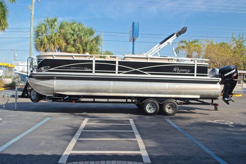 Thumbnail 5 for Used 2014 Regency Party Barge 254 XP3 boat for sale in West Palm Beach, FL