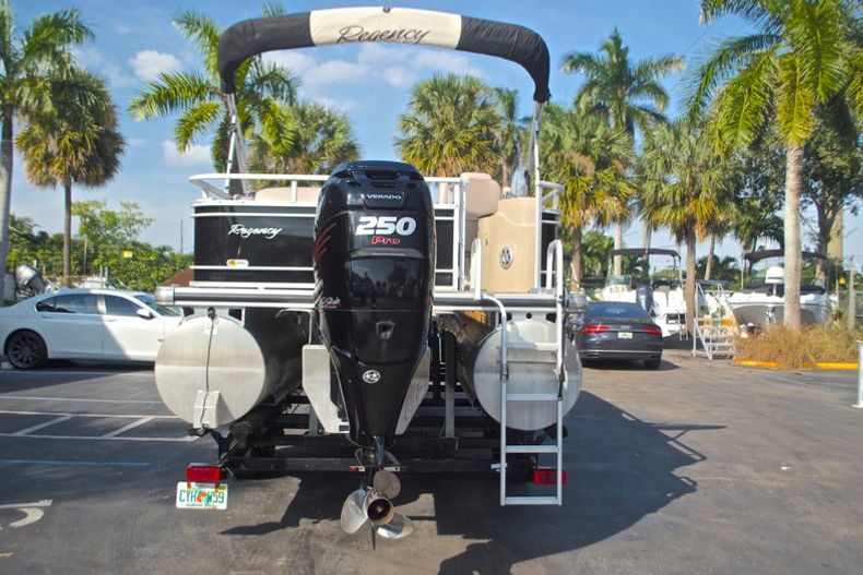 Thumbnail 11 for Used 2014 Regency Party Barge 254 XP3 boat for sale in West Palm Beach, FL