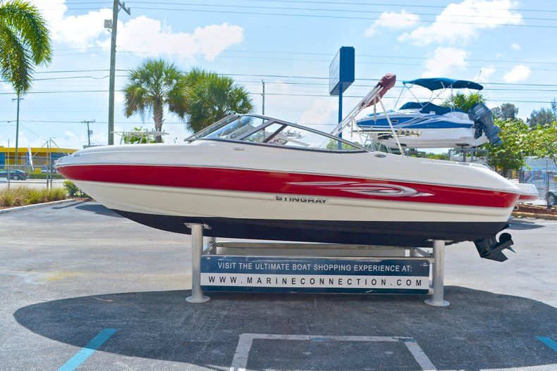 Thumbnail 5 for Used 2011 Stingray 208 LR Bowrider boat for sale in West Palm Beach, FL