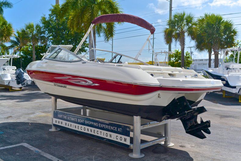 Thumbnail 6 for Used 2011 Stingray 208 LR Bowrider boat for sale in West Palm Beach, FL