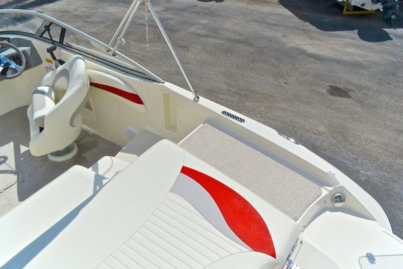 Thumbnail 28 for Used 2011 Stingray 208 LR Bowrider boat for sale in West Palm Beach, FL