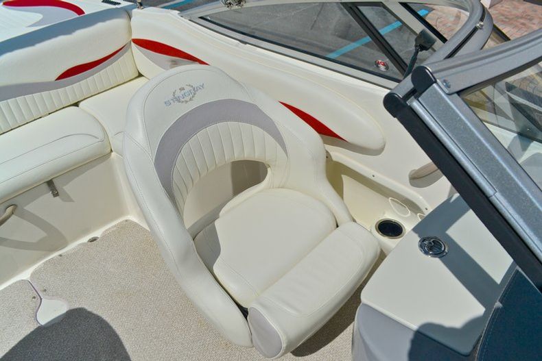 Thumbnail 48 for Used 2011 Stingray 208 LR Bowrider boat for sale in West Palm Beach, FL