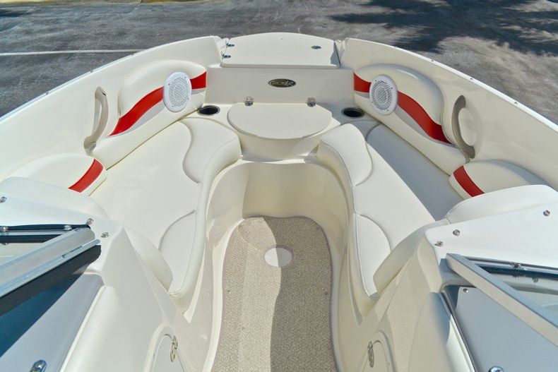 Thumbnail 69 for Used 2011 Stingray 208 LR Bowrider boat for sale in West Palm Beach, FL