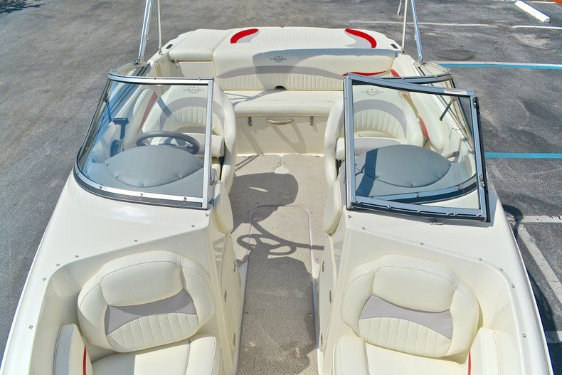 Thumbnail 73 for Used 2011 Stingray 208 LR Bowrider boat for sale in West Palm Beach, FL