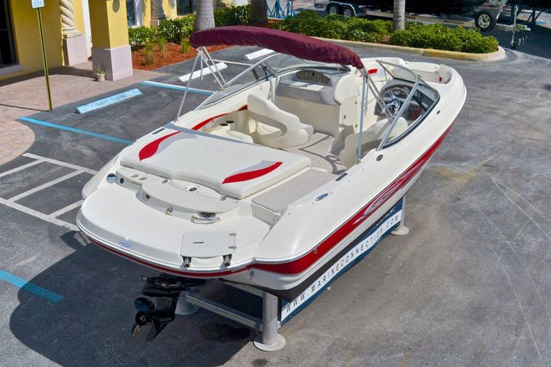 Thumbnail 83 for Used 2011 Stingray 208 LR Bowrider boat for sale in West Palm Beach, FL
