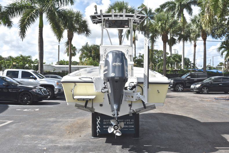 Thumbnail 6 for Used 2003 Sailfish 2100 Bay Boat boat for sale in West Palm Beach, FL
