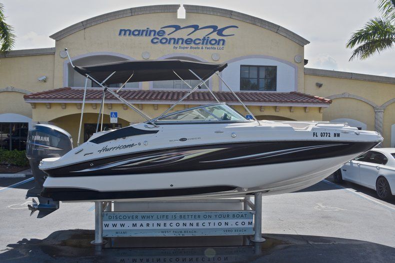 Used 2008 Hurricane SunDeck SD 2200 OB boat for sale in West Palm Beach, FL
