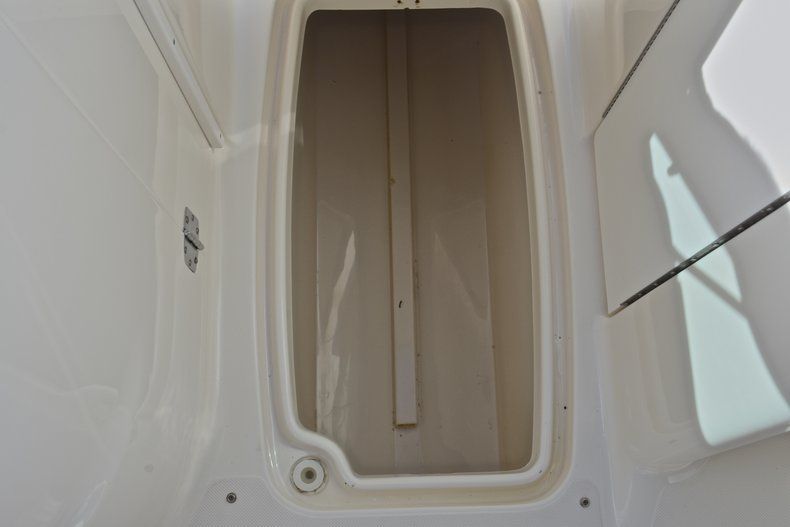 Thumbnail 47 for Used 2008 Hurricane SunDeck SD 2200 OB boat for sale in West Palm Beach, FL
